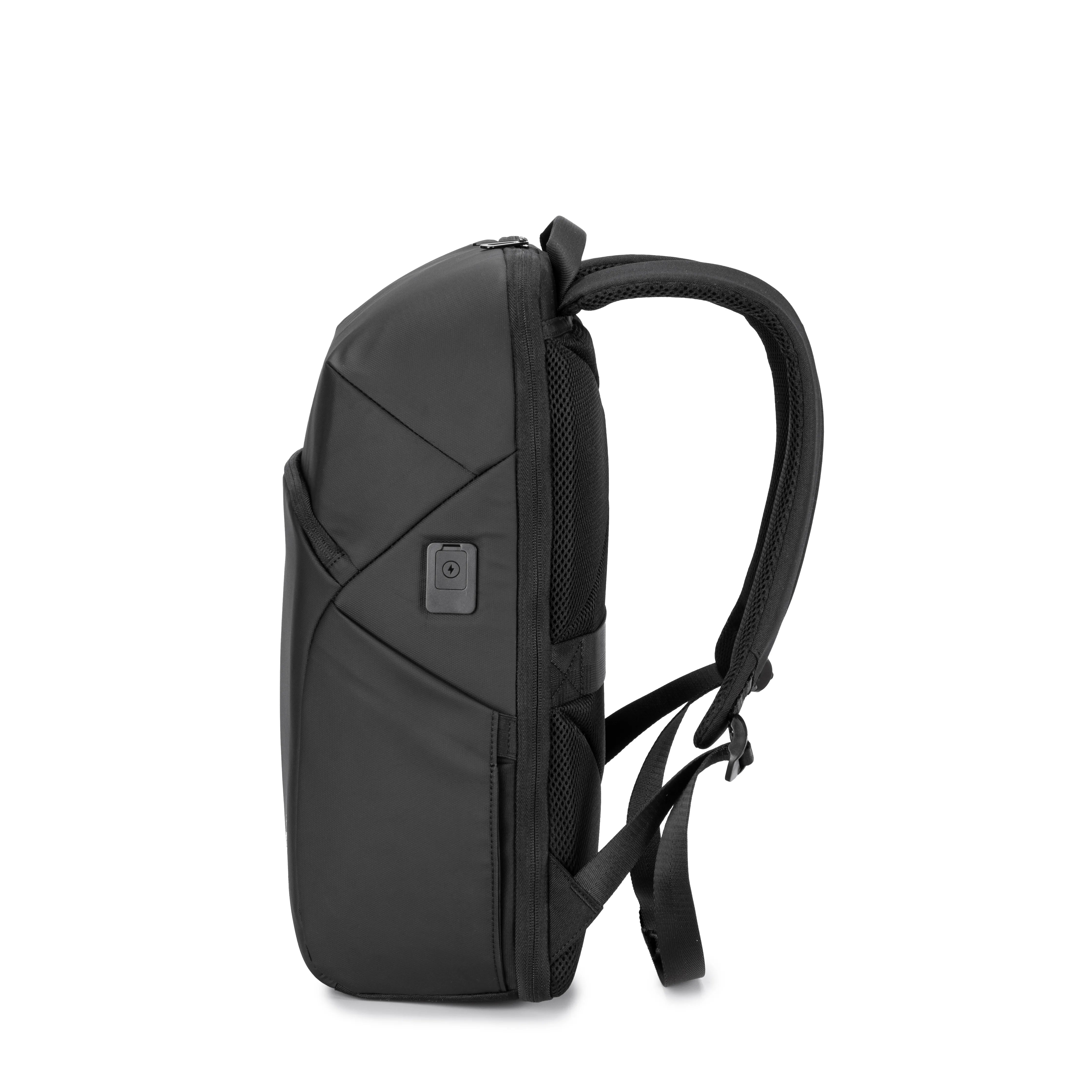 Porodo Lifestyle Water-Resistant PU Backpack